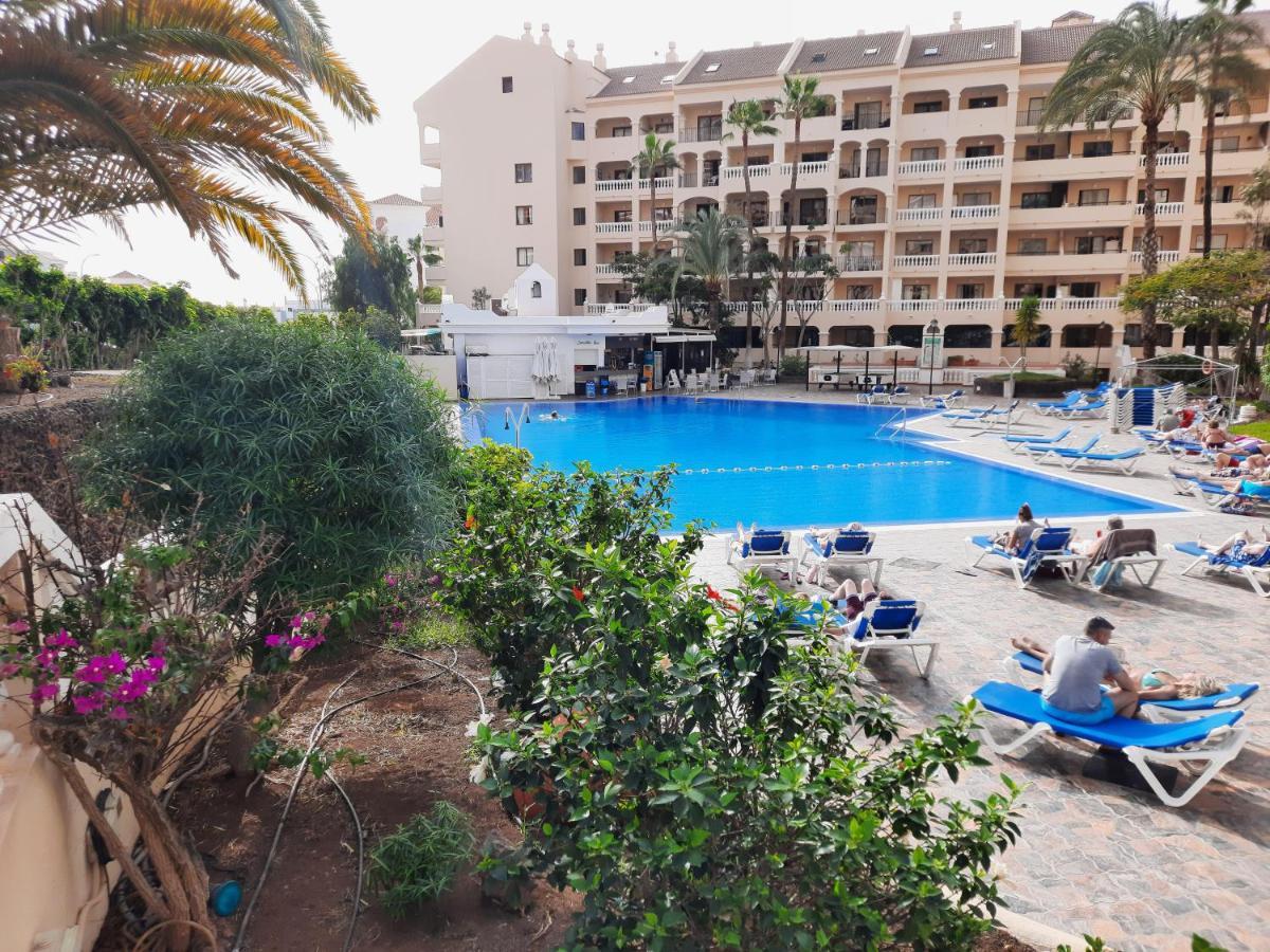 Aparthotel Castle Harbour Los Cristianos  Exterior foto